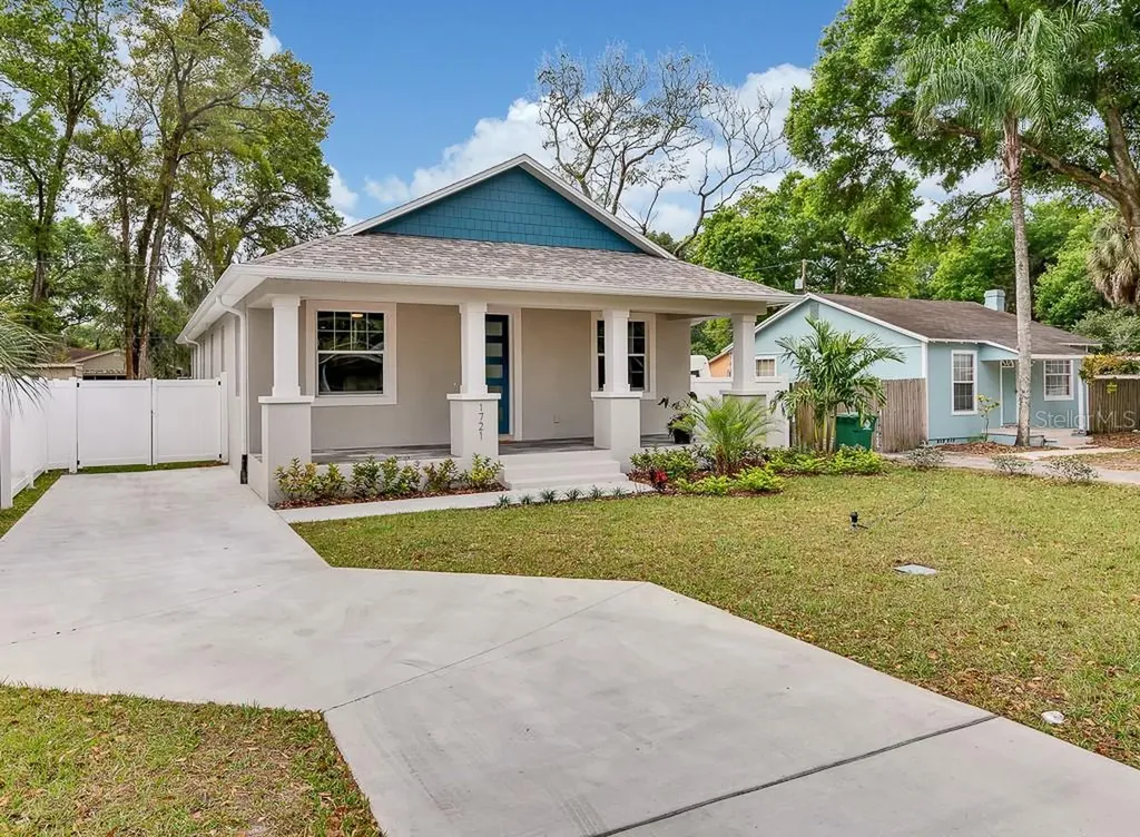 1721 SE Lambright Street Tampa FL 33610