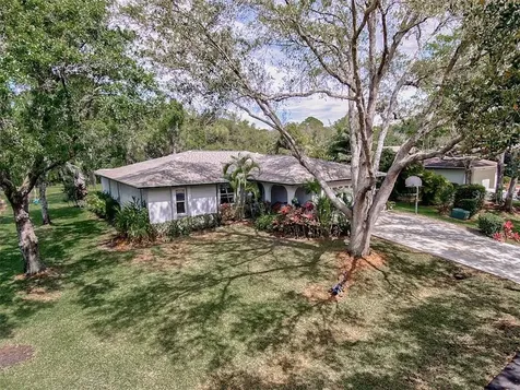 4713 Little John Trail Sarasota FL 34232
