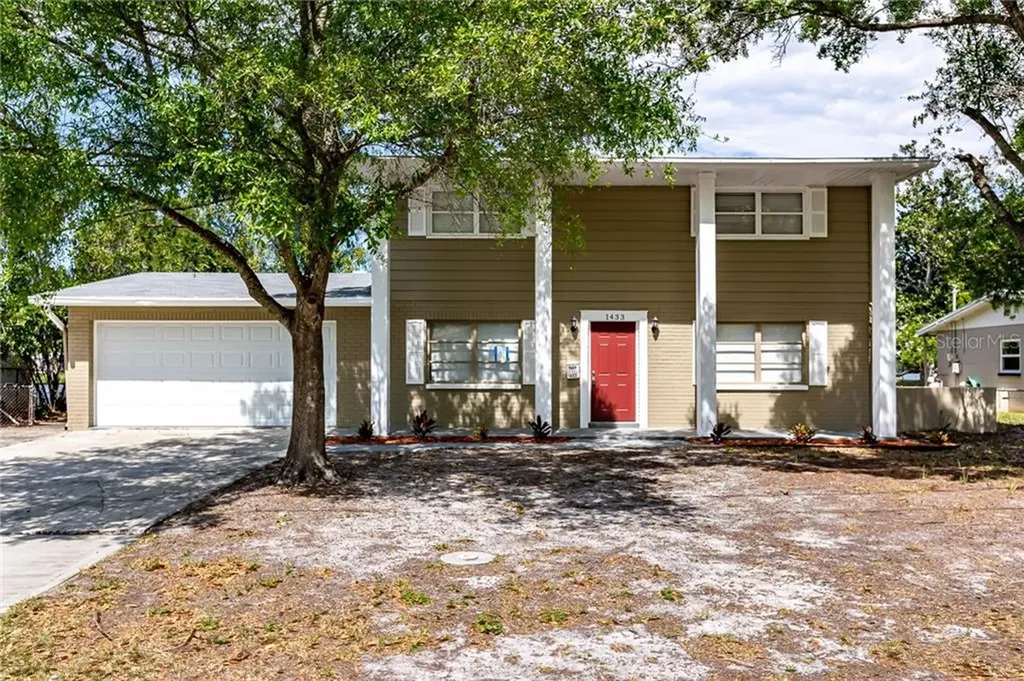 1433 81st Avenue N St Petersburg FL 33702