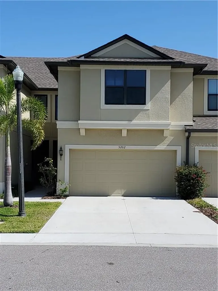 5202 Bay Isle Circle Clearwater FL 33760