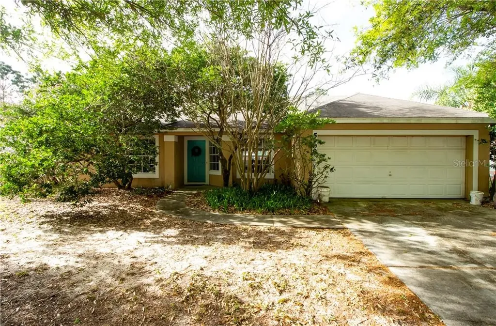 5908 Loma Vista Drive W Davenport FL 33896