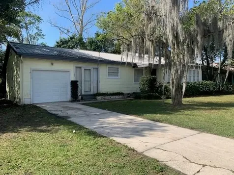1130 W New York Avenue Deland FL 32720