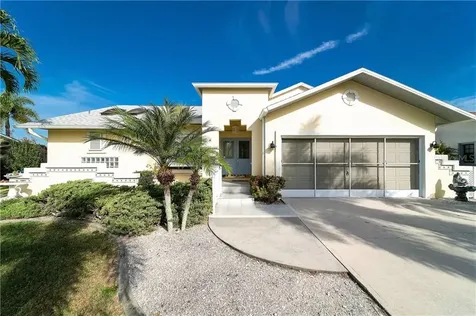 302 Singapore Road Punta Gorda FL 33950