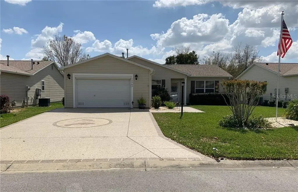 16903 SE 96th Chapelwood Circle The Villages FL 32162
