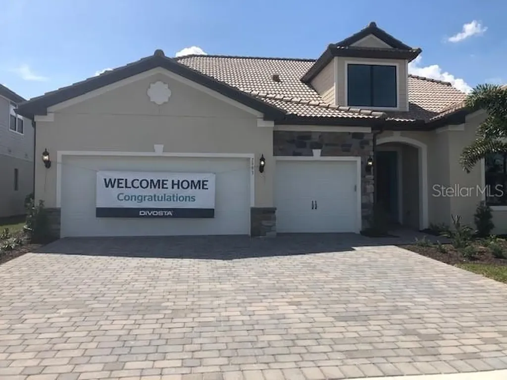 7993 Grande Shores Drive Sarasota FL 34240