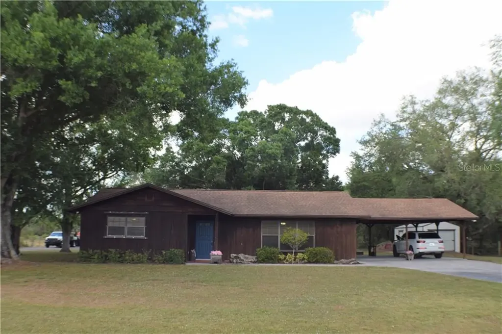 3445 SE 4th Street Okeechobee FL 34974