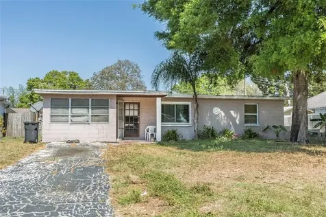 3177 48th Avenue N St Petersburg FL 33714