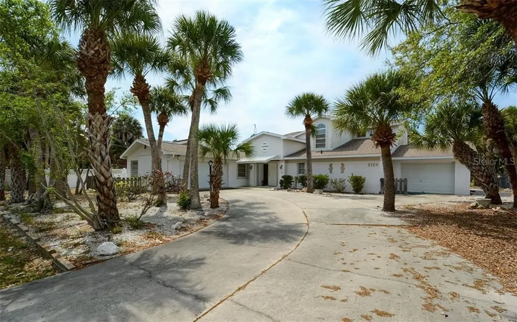 5164 Sandy Cove Avenue Sarasota FL 34242
