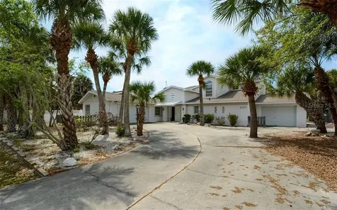 5164 Sandy Cove Avenue Sarasota FL 34242