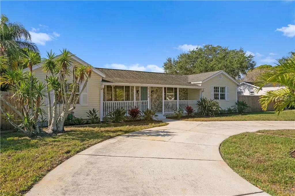 6708 Dartmouth Avenue N St Petersburg FL 33710