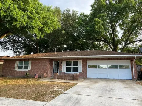 1215 Citrus Hill Court Seffner FL 33584