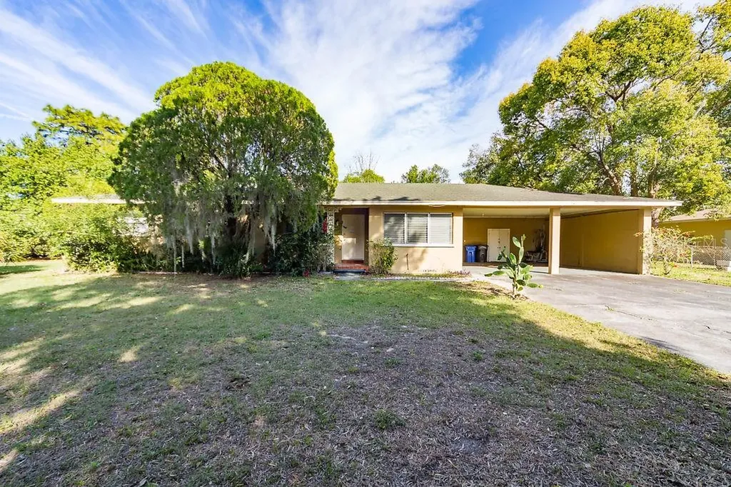 13821 N 37th Street Tampa FL 33613