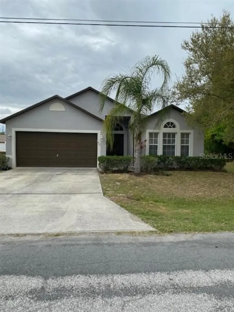 922 Derbyshire Drive Kissimmee FL 34758