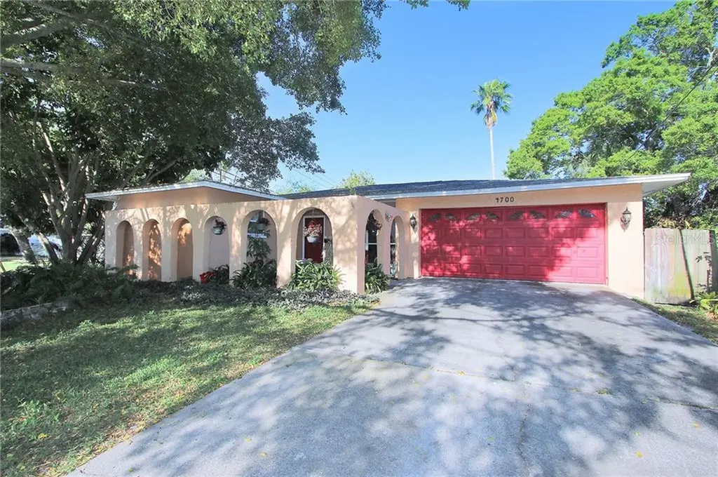 4700 Shore Acres Boulevard NE St Petersburg FL 33703