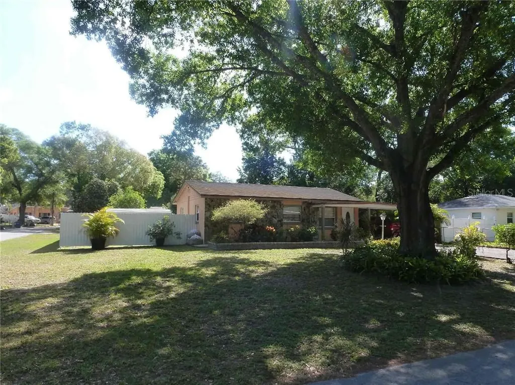 8909 N Oregon Avenue Tampa FL 33604