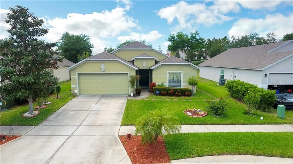 4030 Waltham Forest Drive Tavares FL 32778