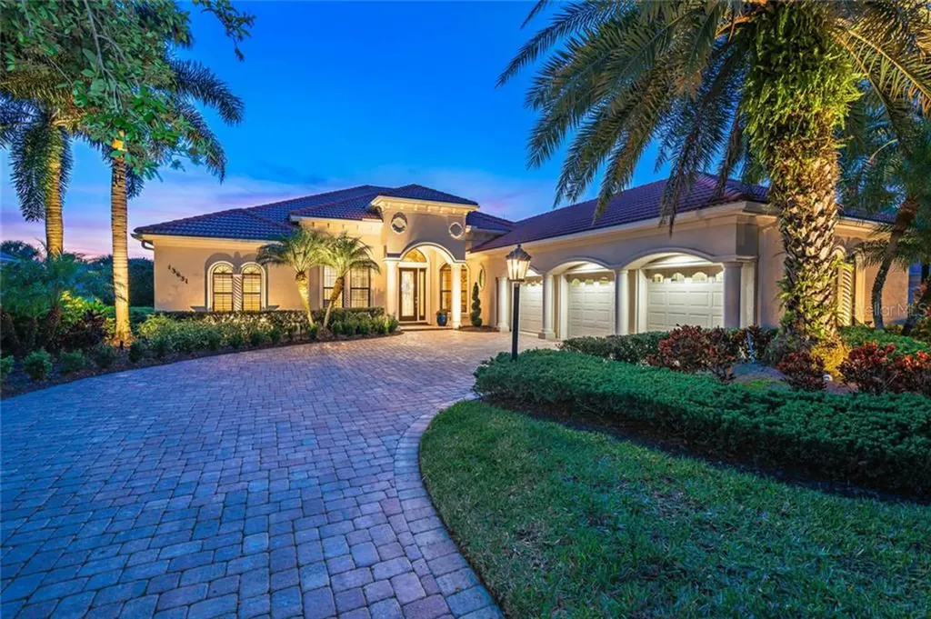 13651 Legends Walk Terrace Lakewood Ranch FL 34202