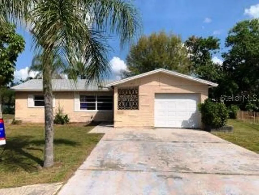 8401 Lantana Drive Seminole FL 33777