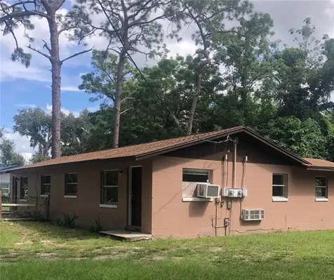 2947 NE 69th Road Wildwood FL 34785