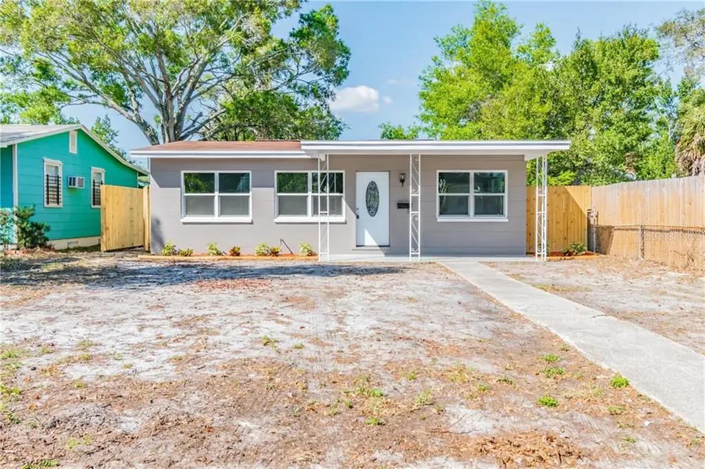 4829 4th Avenue S St Petersburg FL 33711