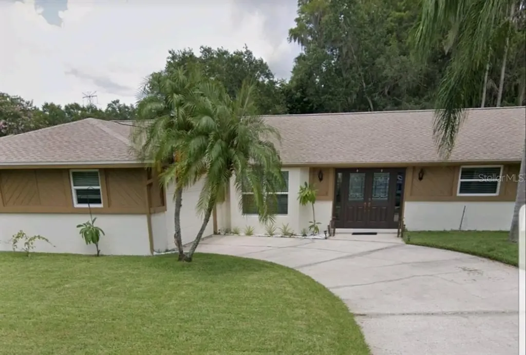 805 Jacaranda Drive Oldsmar FL 34677