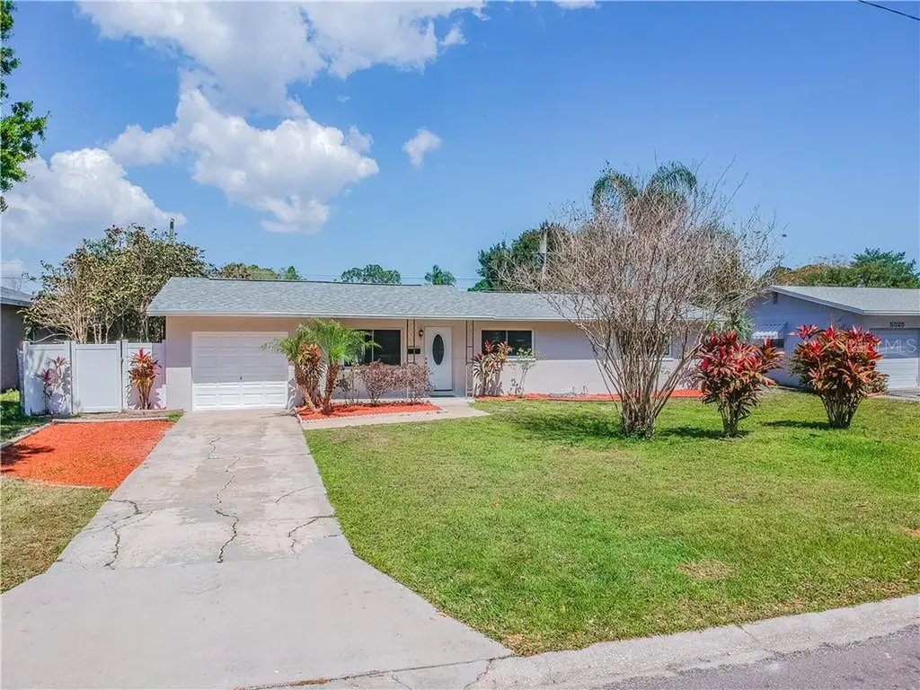 5355 14th Avenue N St Petersburg FL 33710