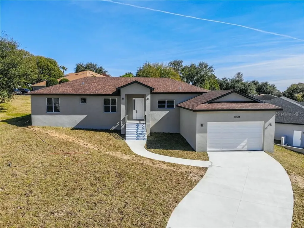 13528 Vista Del Lago Boulevard Clermont FL 34711