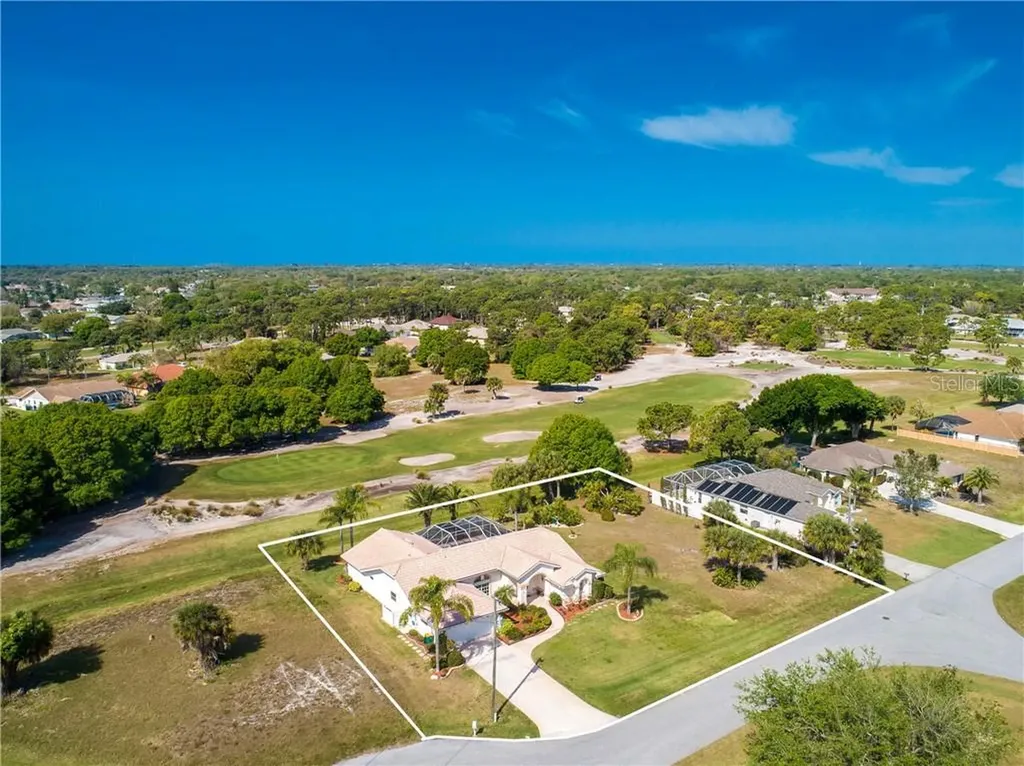 41 Clubhouse Place Rotonda West FL 33947