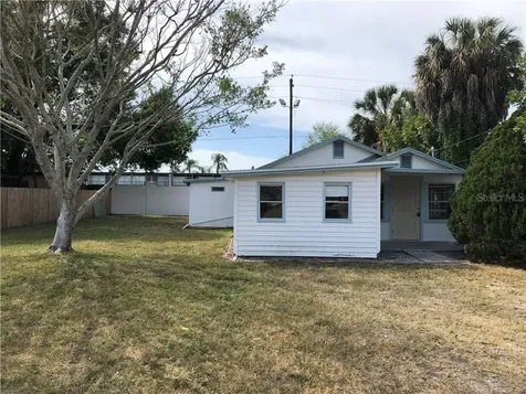 2128 3rd Street E Bradenton FL 34208