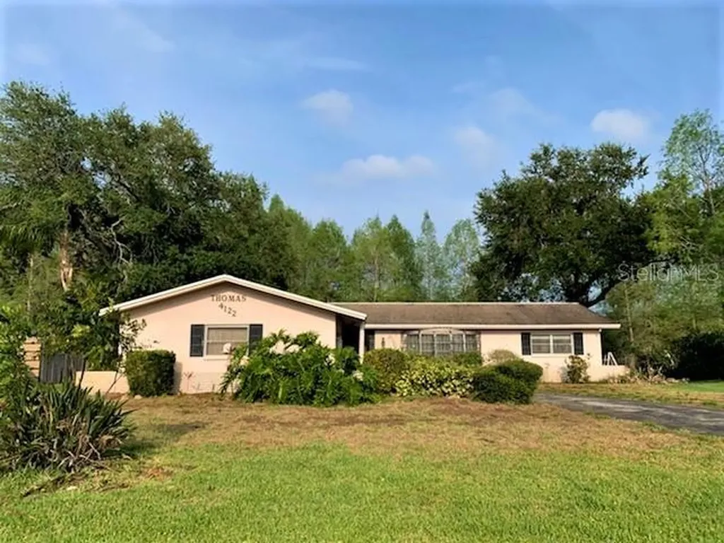 4122 38th Street S St Petersburg FL 33711
