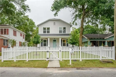 305 W Hanna Avenue Tampa FL 33604