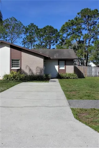 13040 Leverington Street Tampa FL 33624