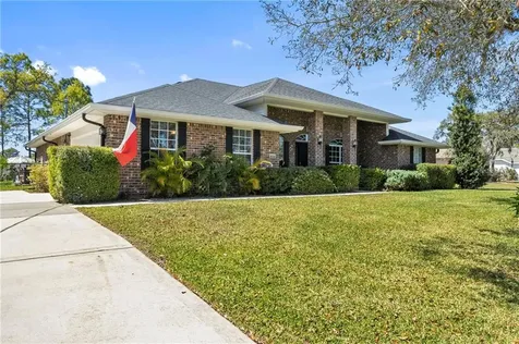 8141 Nordica Road Weeki Wachee FL 34613