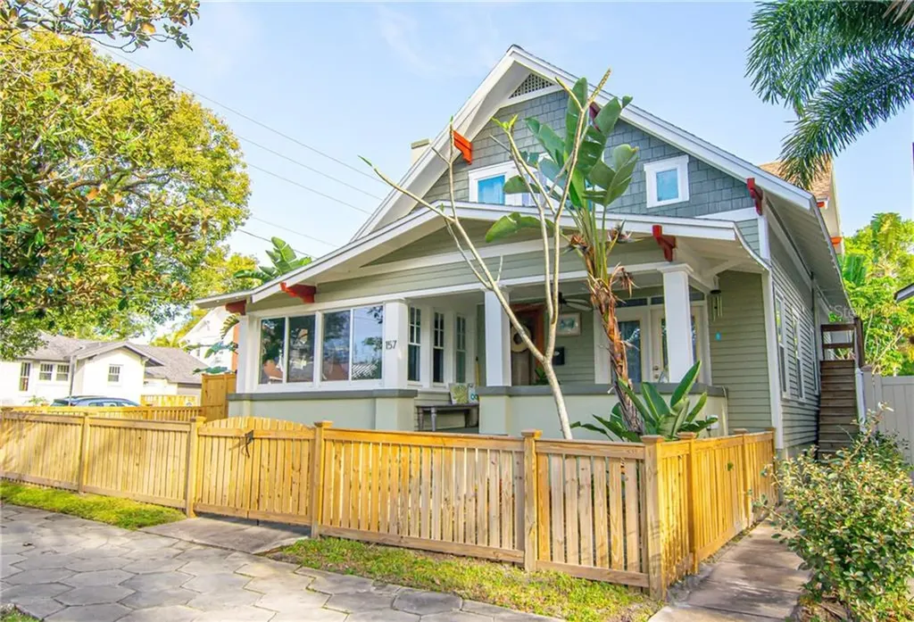 157 8th Avenue N St Petersburg FL 33701