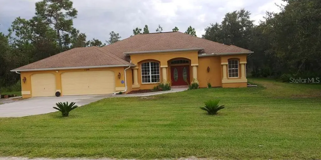 11248 Shivering Owl Avenue Weeki Wachee FL 34614