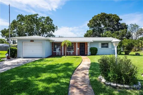 5843 33rd Avenue N St Petersburg FL 33710