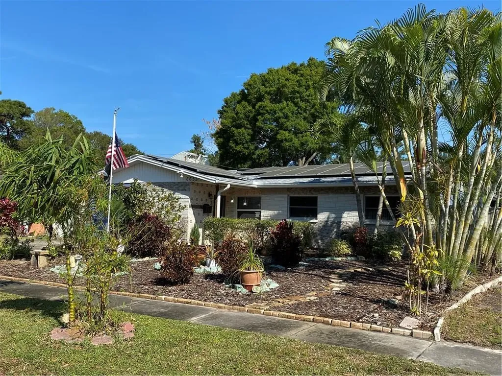 6655 100th Avenue N Pinellas Park FL 33782