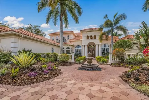 6935 Winners Circle Lakewood Ranch FL 34202