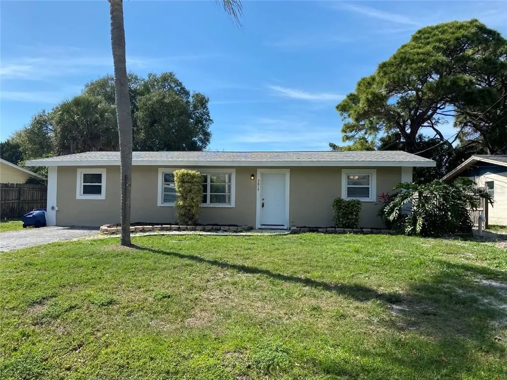 5614 Nutmeg Avenue Sarasota FL 34231