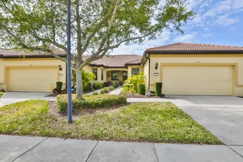 316 Bluewater Falls Court Apollo Beach FL 33572