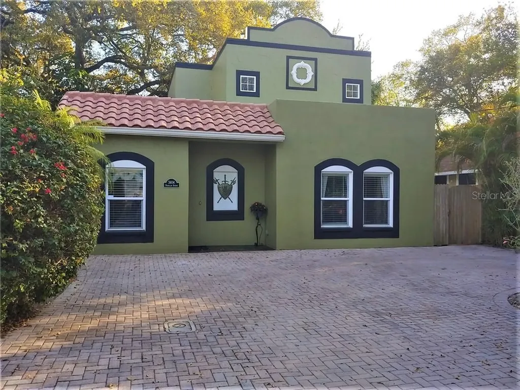 3404 W Oakellar Avenue Tampa FL 33611