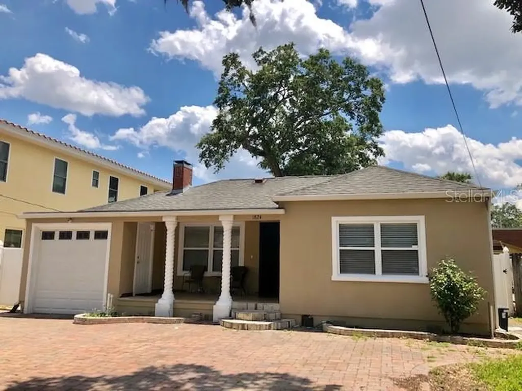 1824 Woodward Street Orlando FL 32803