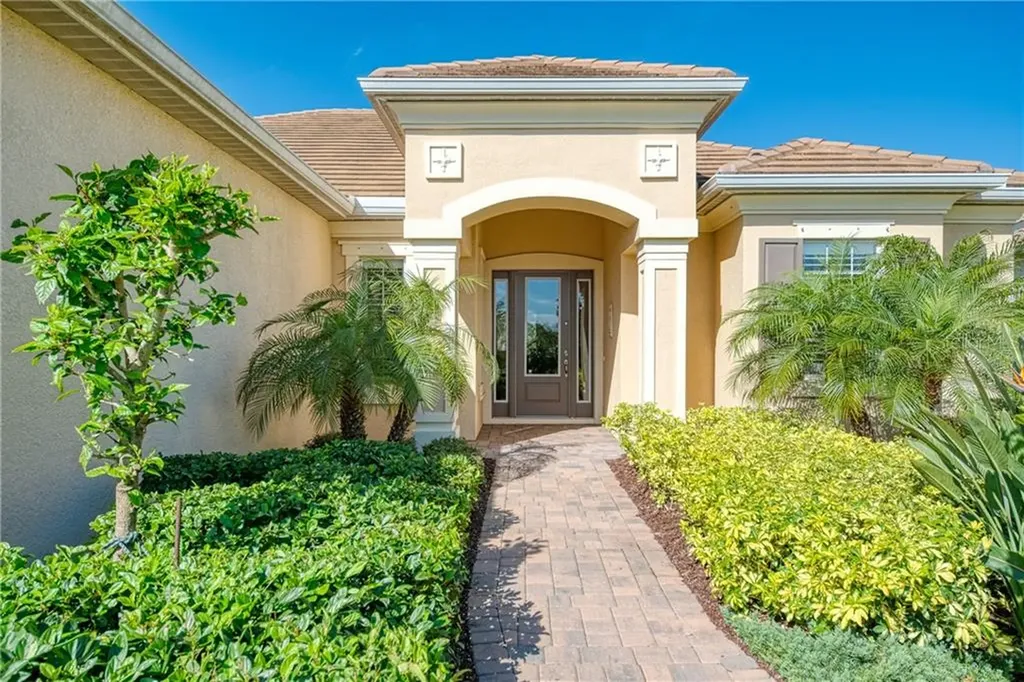 27449 Hole In One Place Englewood FL 34223