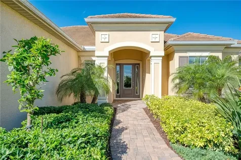 27449 Hole In One Place Englewood FL 34223