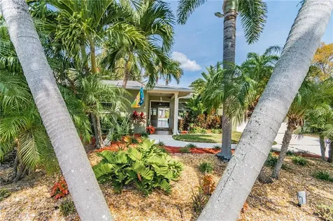 6950 Grande Vista Way S South Pasadena FL 33707