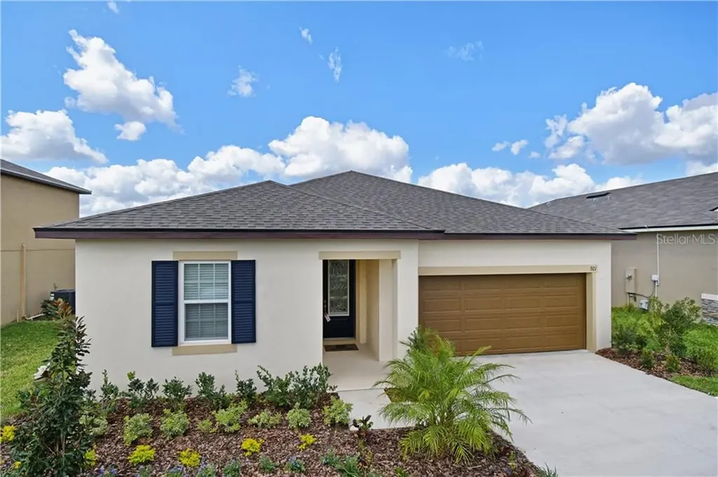 921 Fallon Hills Drive Haines City FL 33844
