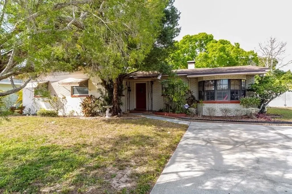 4713 W Chapin Avenue Tampa FL 33611