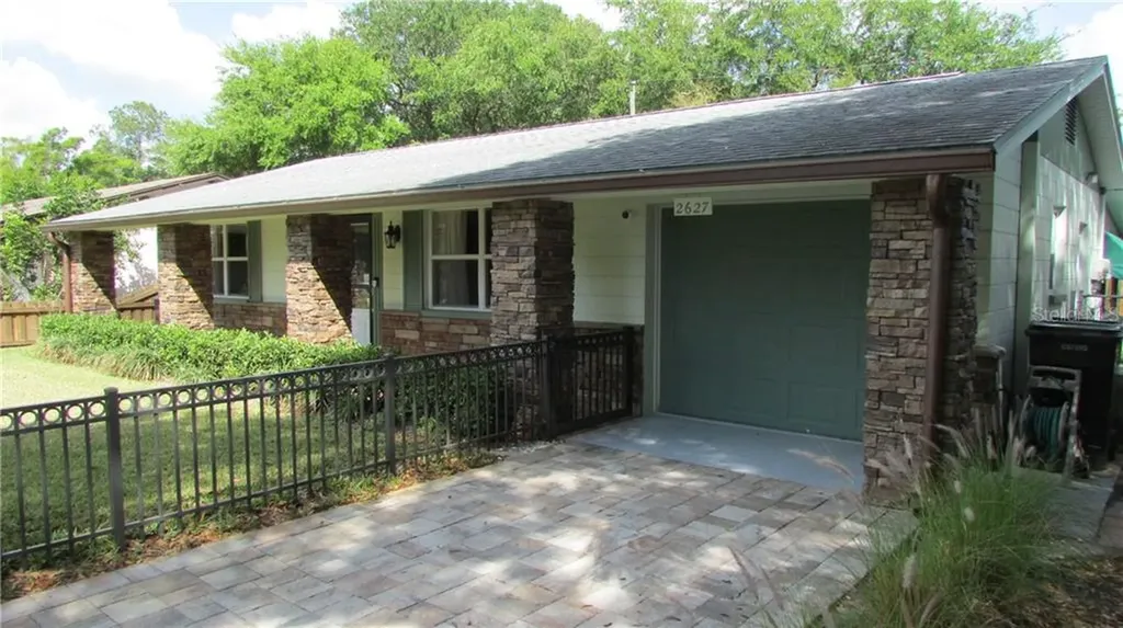 2627 67th Terrace N St Petersburg FL 33702