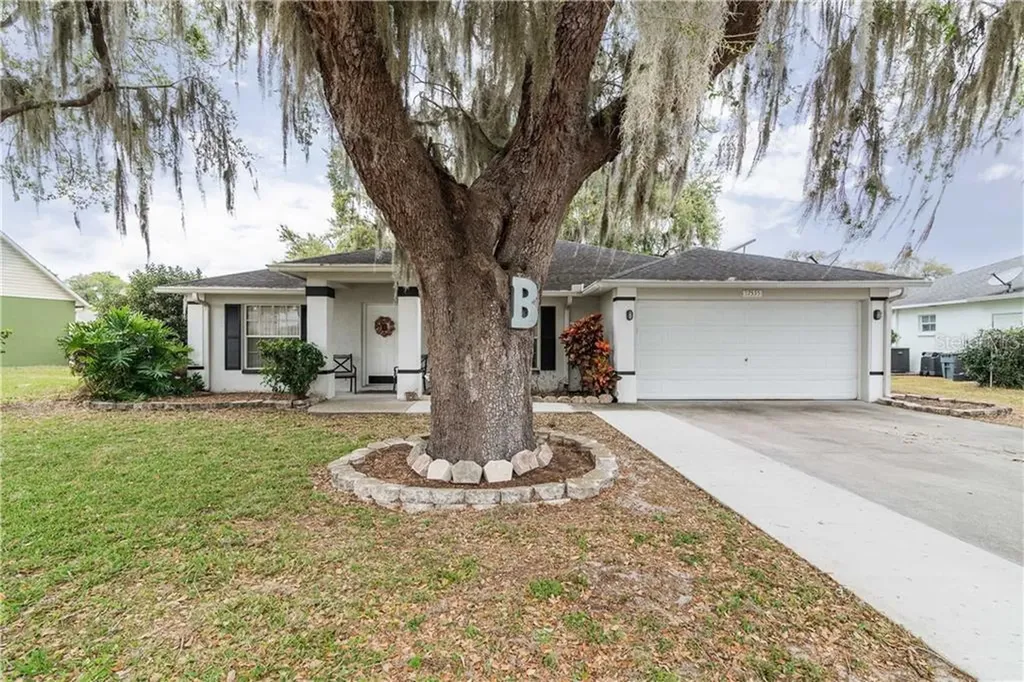 37535 Laurel Hammock Drive Zephyrhills FL 33541