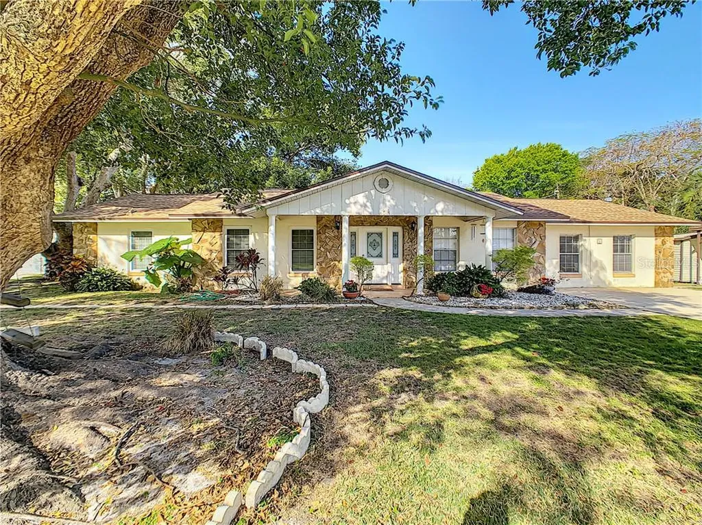 6 Wisconsin Avenue Saint Cloud FL 34769